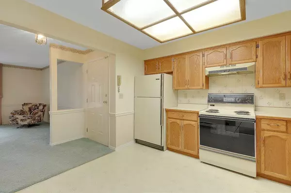 Abbotsford, BC V2S 2L6,33123 George Ferguson WAY #3