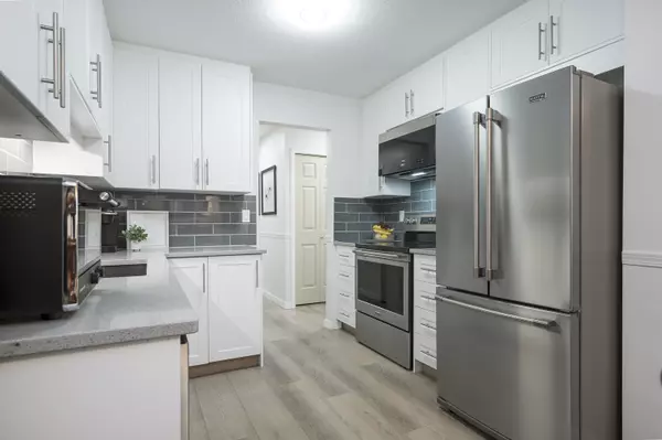 32823 Landeau PL #110, Abbotsford, BC V2S 6S6