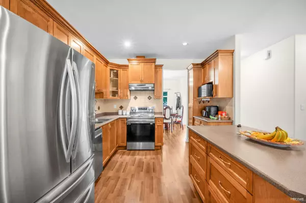 6195 168 ST #35 Surrey, BC V3S 3X9