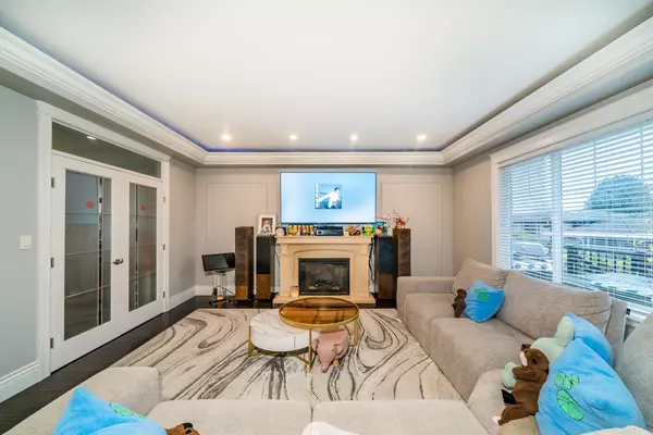 Burnaby, BC V5G 1P8,5007 Hardwick ST