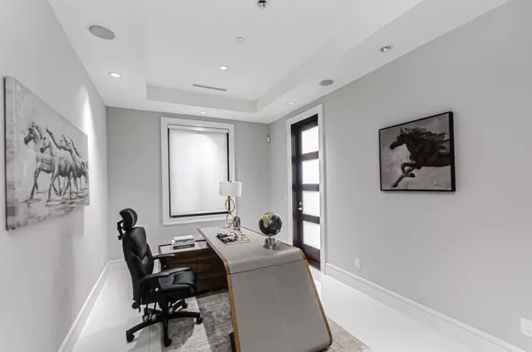 3875 W 36th AVE Vancouver, BC V6N 2S5