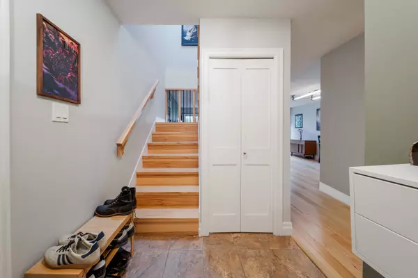 7305 Montecito DR #7 Burnaby, BC V5A 1R2