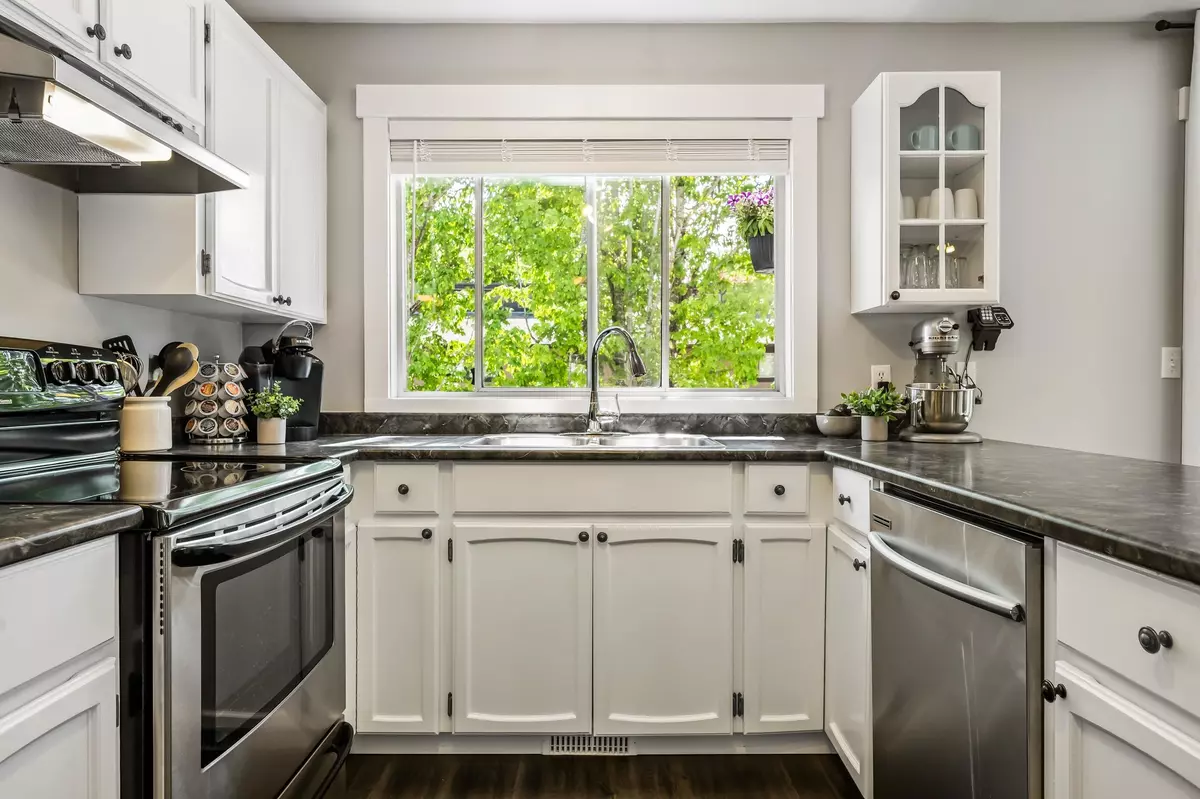 Chilliwack, BC V2R 3E7,5904 Vedder RD #56