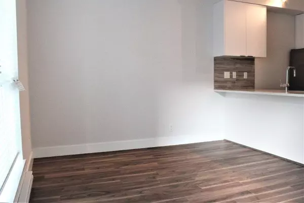 Burnaby, BC V5H 0H1,5355 Lane Street #319