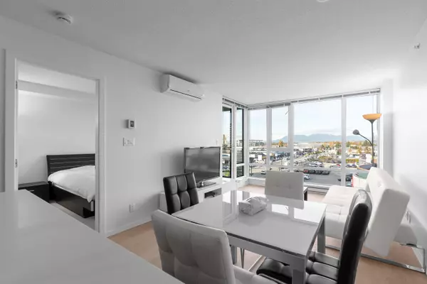 7788 Ackroyd RD #608 Richmond, BC V6X 0M8