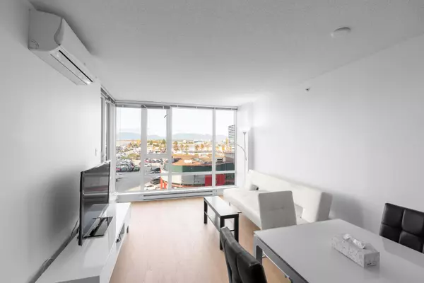 Richmond, BC V6X 0M8,7788 Ackroyd RD #608