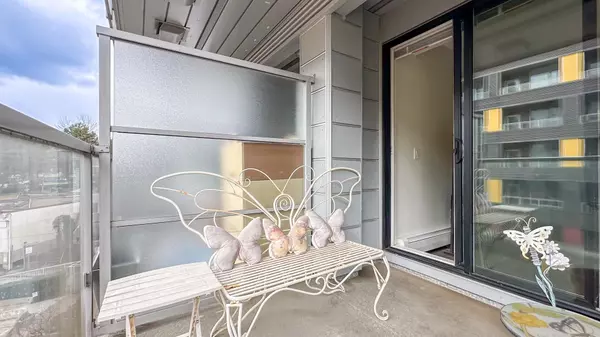 384 E 1st AVE #503 Vancouver, BC V5T 0G5