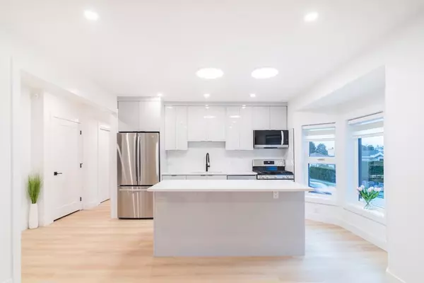 Vancouver, BC V5R 4Y2,3304 Wellington AVE