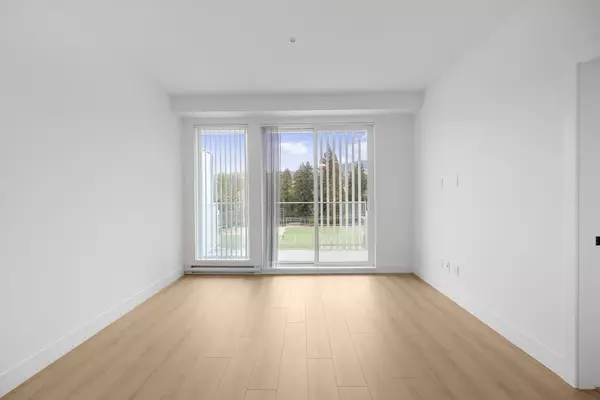 Port Moody, BC V3H 0N9,3075 Murray ST #513