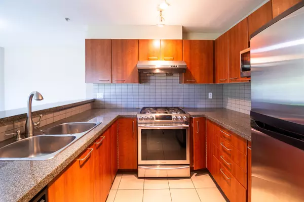 Richmond, BC V6Y 4L1,9100 Ferndale RD #476