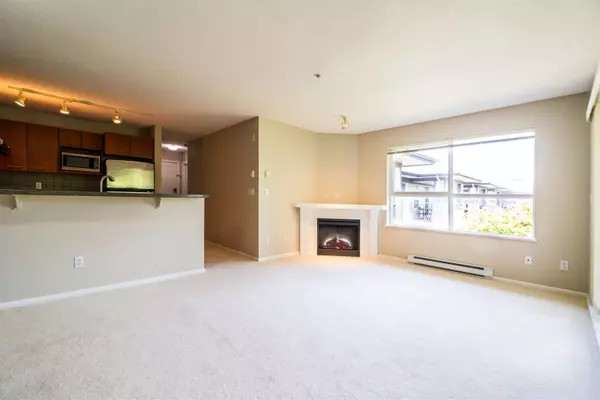 Richmond, BC V6Y 4L1,9100 Ferndale RD #476