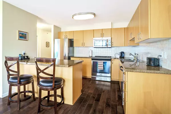 New Westminster, BC V3M 7A6,720 Hamilton ST #701