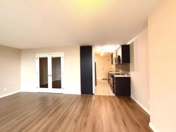 Surrey, BC V3T 0G6,9981 Whalley BLVD #1105