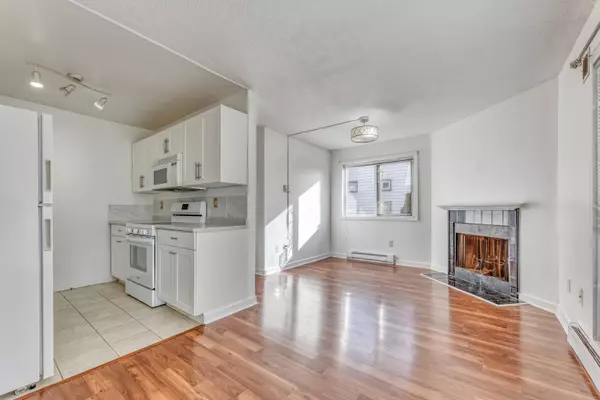 620 Blackford ST #101, New Westminster, BC V3M 1R6