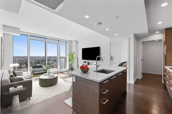 285 E 10th AVE #2209, Vancouver, BC V5Y 0H6