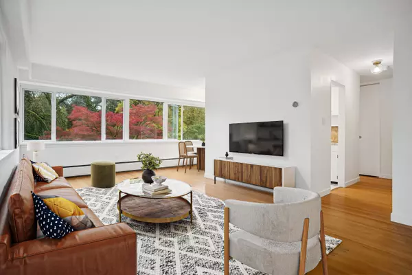 Vancouver, BC V5Z 3N2,6026 Tisdall ST #103