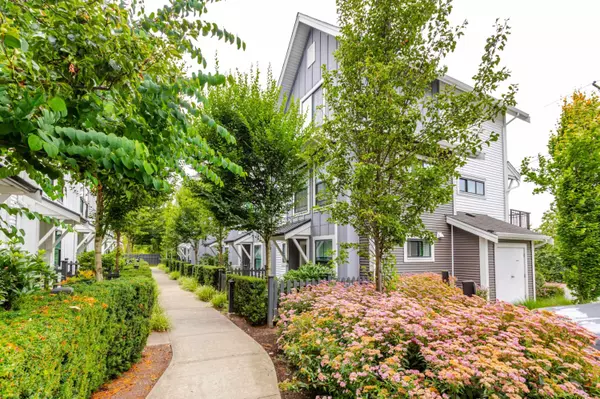 Surrey, BC V3S 0A2,5945 176a ST #21