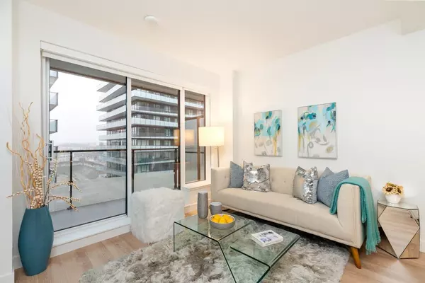 Richmond, BC V6X 0X7,7977 Lansdowne RD #901