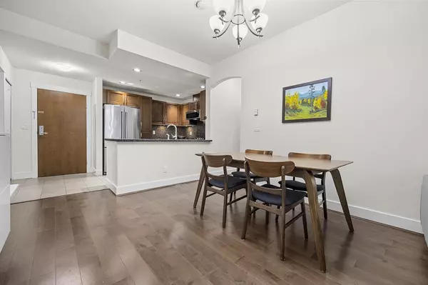 Vancouver, BC V6T 0A7,6333 Larkin DR #204