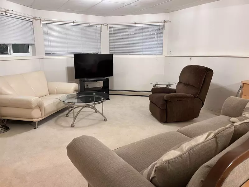 6258 Brantford AVE #Basement, Burnaby, BC V5E 2R7