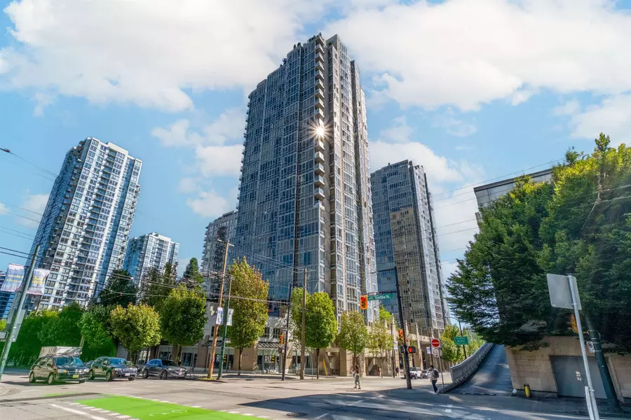 930 Cambie ST #801, Vancouver, BC V6B 5X6