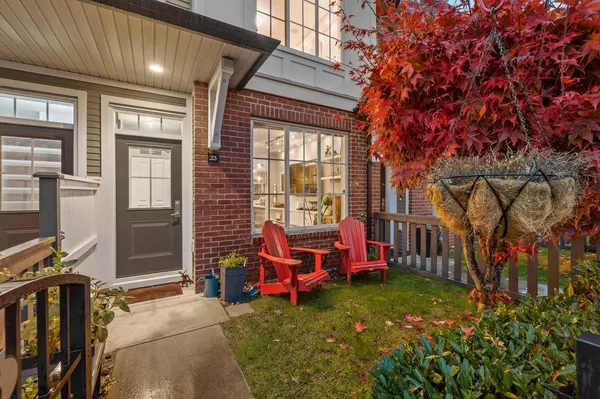 Abbotsford, BC V2T 0E7,30989 Westridge PL #23