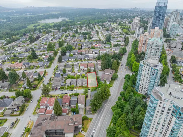 Burnaby, BC V5H 2X7,5864 Pioneer AVE