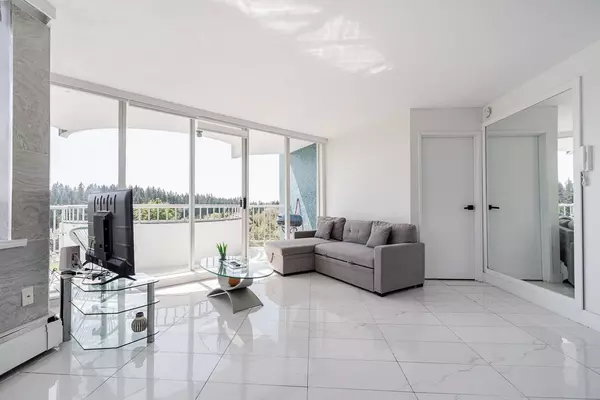 Vancouver, BC V6R 2J3,4691 W 10th AVE #903