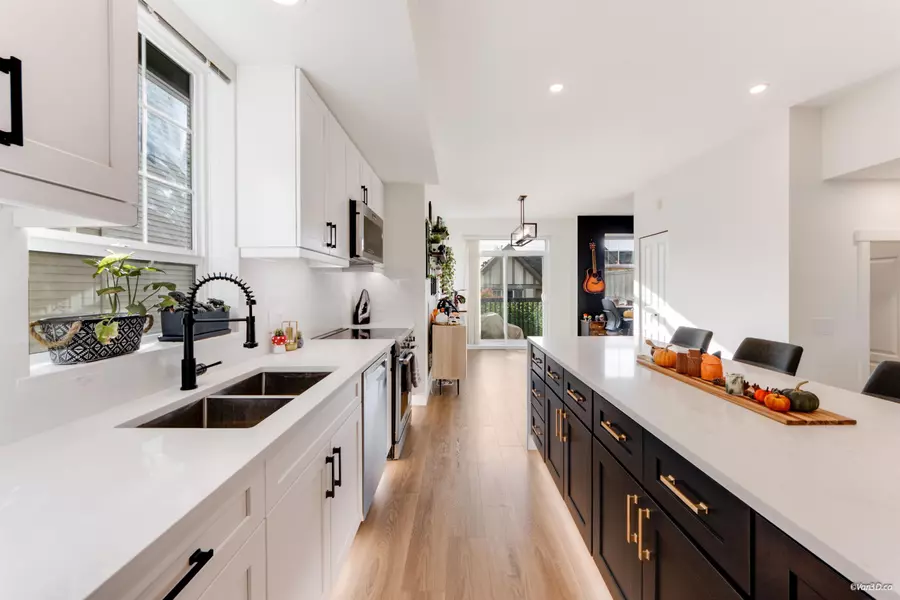 1338 Hames CRES #53, Coquitlam, BC V3E 0J2