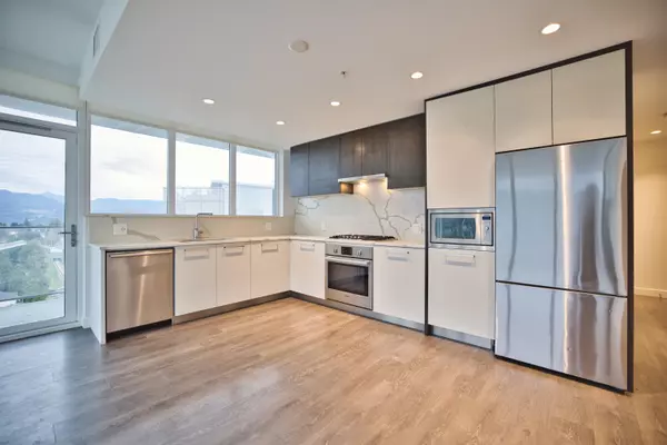 Coquitlam, BC V3J 0K7,567 Clarke RD #1604