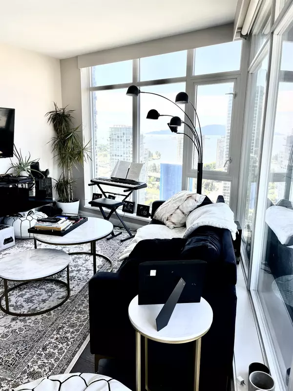 Vancouver, BC V6B 0L1,1372 Seymour ST #3503