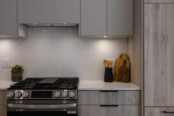 Langley, BC V3A 3G5,4536 208 ST