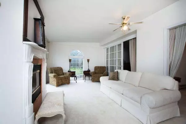 Delta, BC V4K 2T2,4631 Garry ST #B