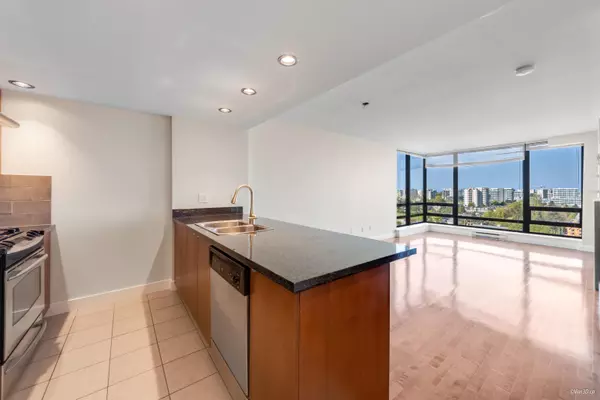 Richmond, BC V6Y 4J7,9188 Hemlock DR #1707