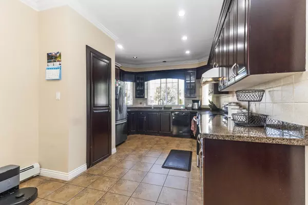 32514 Carter AVE Mission, BC V4S 0A9