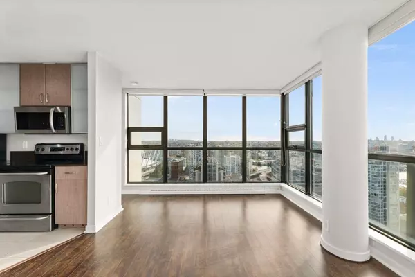 Vancouver, BC V6B 1T7,909 Mainland ST #3403