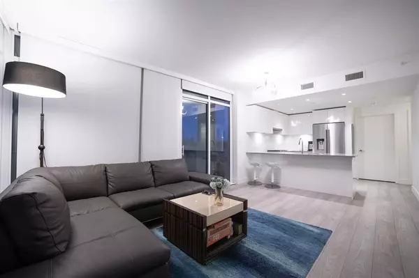 Vancouver, BC V5S 0H6,3581 NE Kent AVE #201