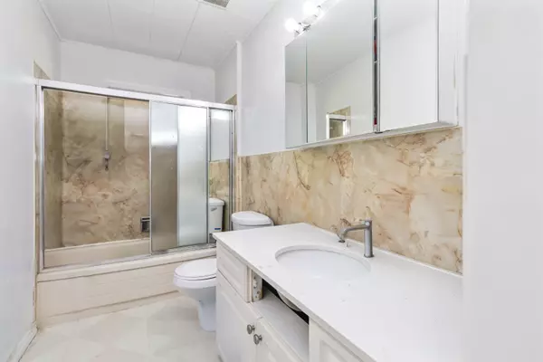 & 10087 Mountainview RD #10079 Mission, BC V2V 4J1