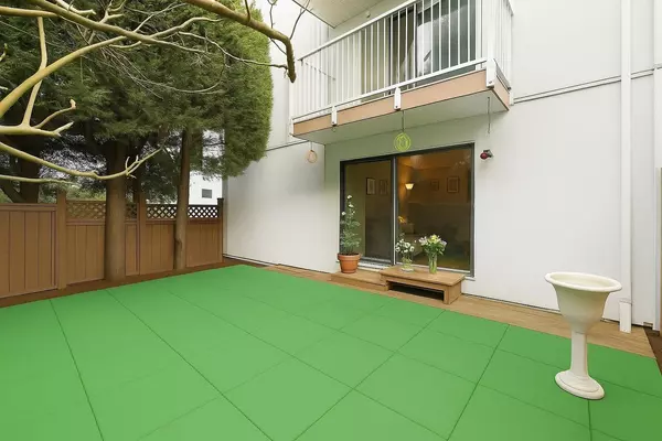 7240 Lindsay RD #116 Richmond, BC V7C 3M6