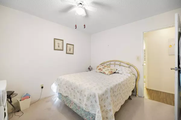 7240 Lindsay RD #116 Richmond, BC V7C 3M6