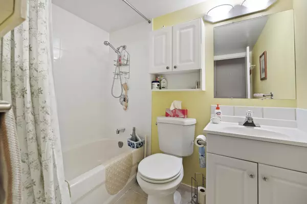 7240 Lindsay RD #116 Richmond, BC V7C 3M6