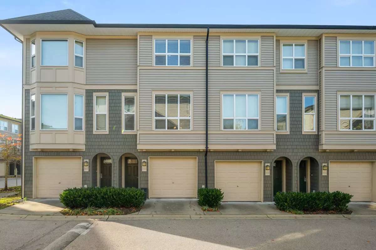 Langley, BC V2Y 2C8,7938 209 ST #106