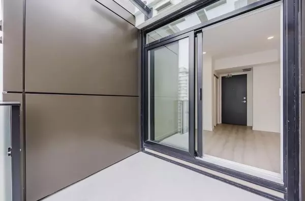 Surrey, BC V3T 0V1,10333 133 St. #1001