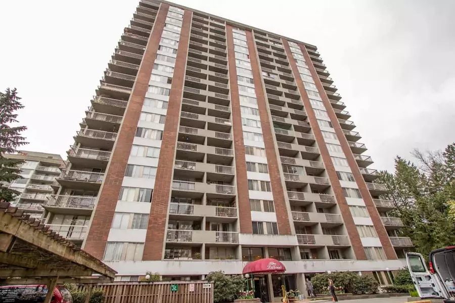 2016 Fullerton AVE #305, North Vancouver, BC V7P 3E6