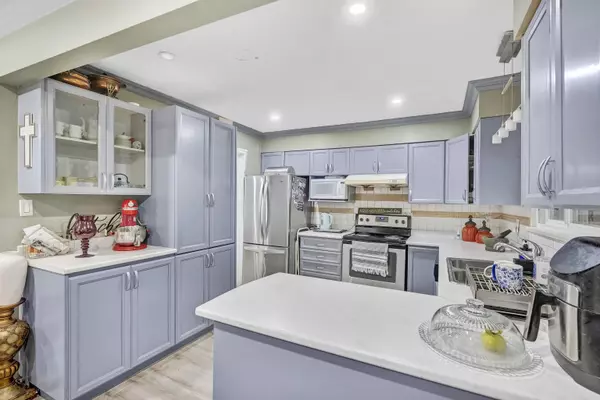 Delta, BC V4C 5T9,8132 116 ST