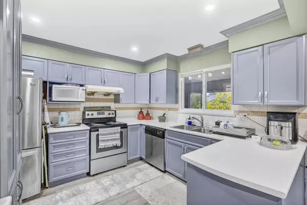 Delta, BC V4C 5T9,8132 116 ST