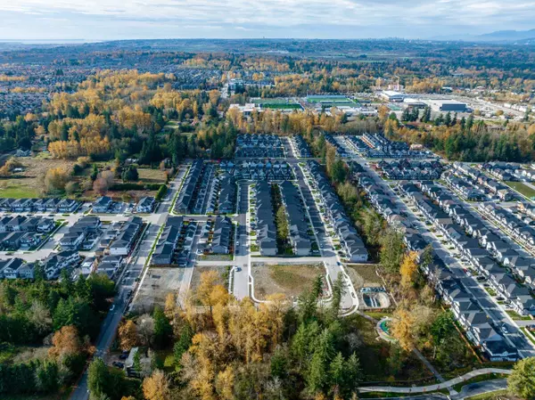 Langley, BC V2Y 1W3,20545 76 AVE #LT.6