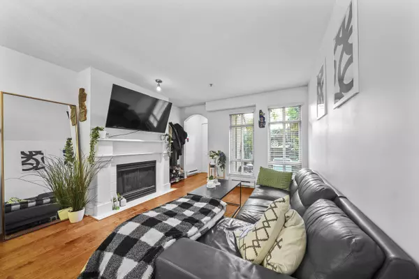 Vancouver, BC V6K 1R4,3068 W 4th AVE