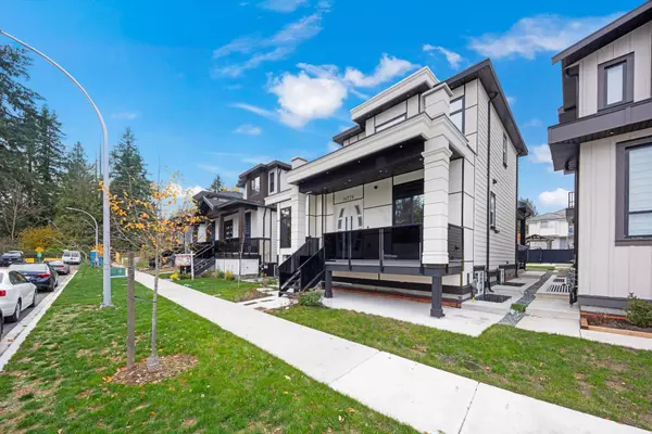 Surrey, BC V3S 3C9,14779 68a AVE