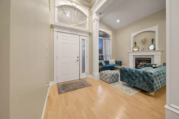 Surrey, BC V3S 0X6,14958 67a AVE